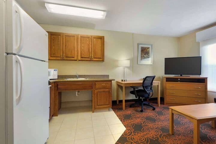 Room 7 of 40
